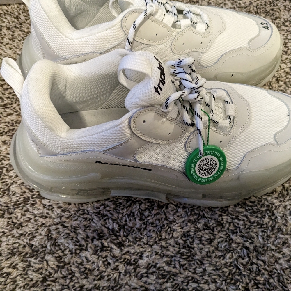 Balenciaga Triple S sneakers. Size 42